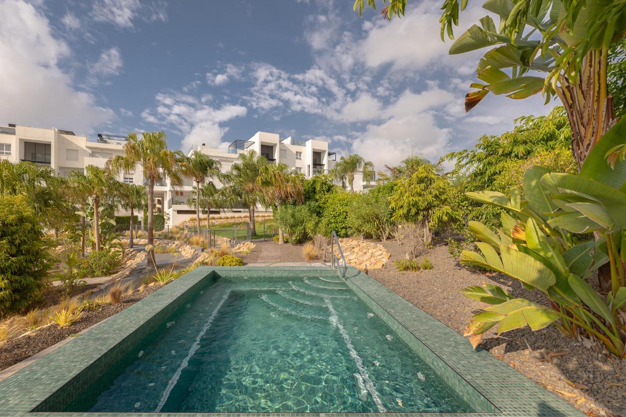 Apartment Laura Residence Bali アリカンテ エクステリア 写真