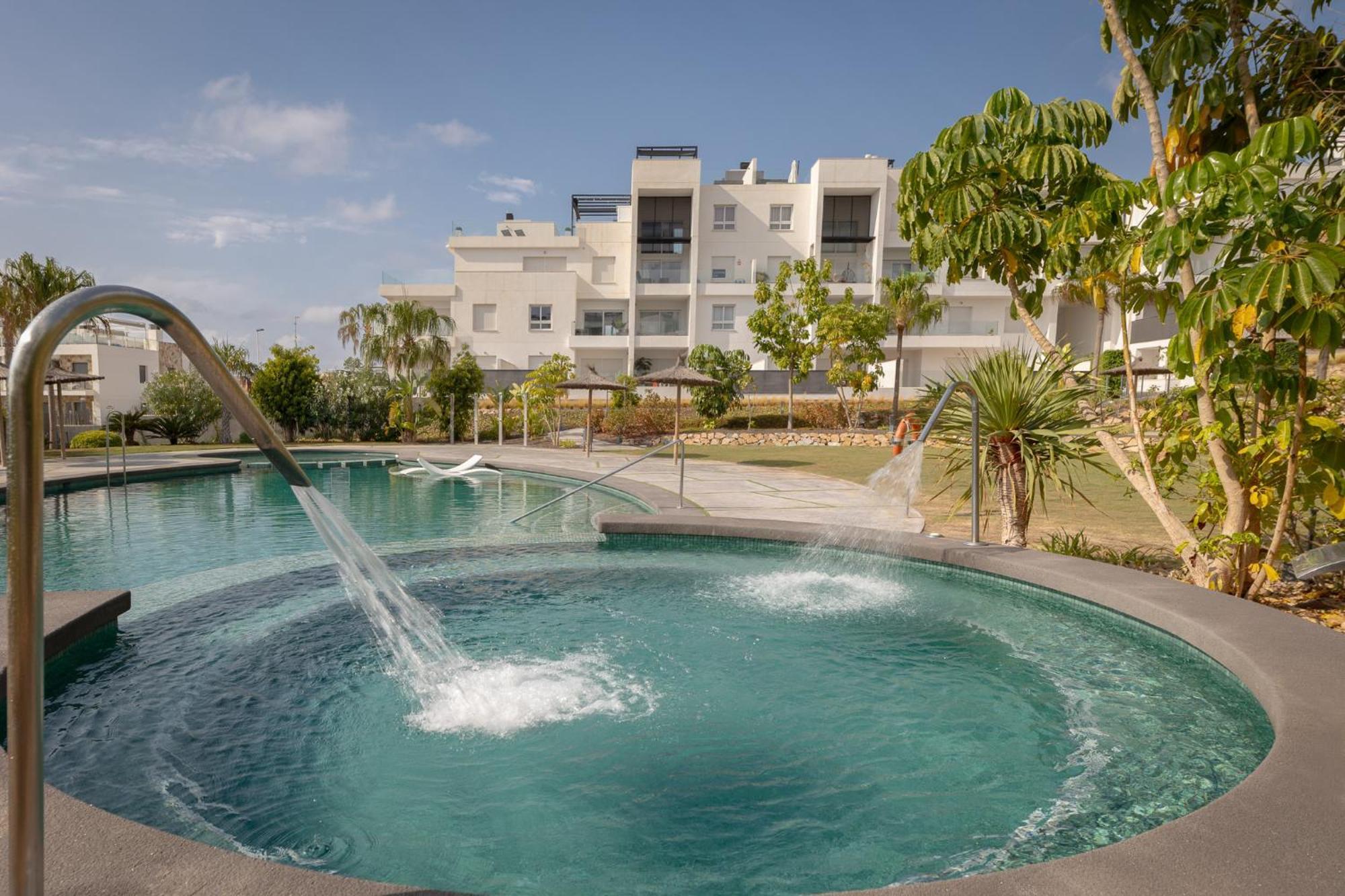 Apartment Laura Residence Bali アリカンテ エクステリア 写真